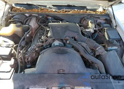 1996 Mercury Grand Marquis Ls z USA, uszkodzony, nr VIN 2MELM75W7TX700674